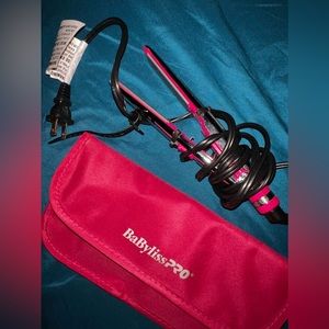 Travel size babyliss pro straightener with case